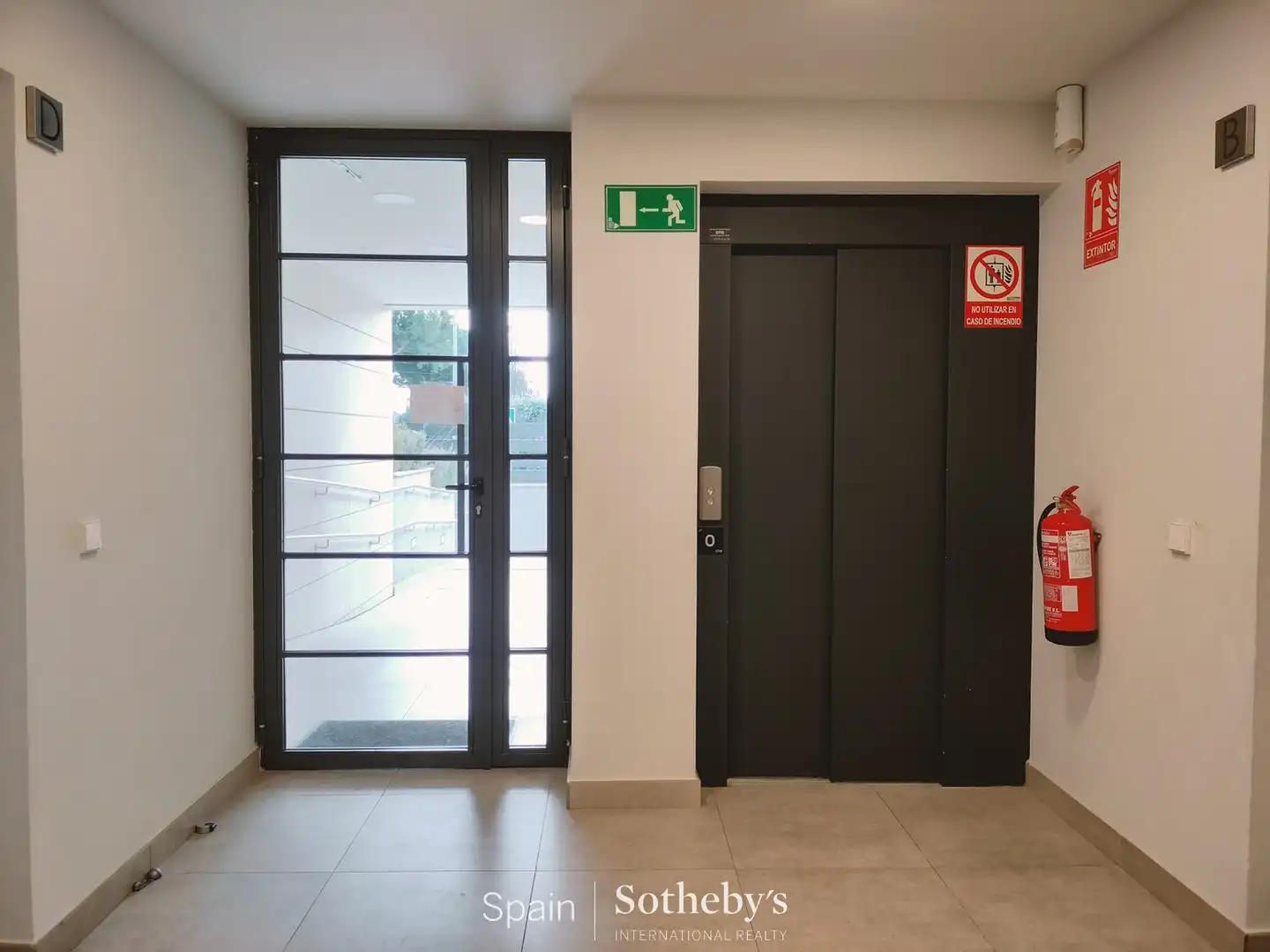 Apartamento en venta en Las Rozas de Madrid con Aire acondicionado, Calefacción y Jardín privado