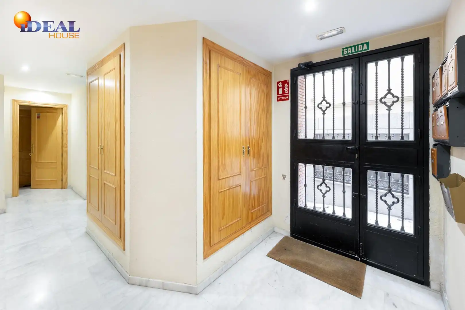 Piso con ascensor en venta en Barrio de la Vega, imagen 22