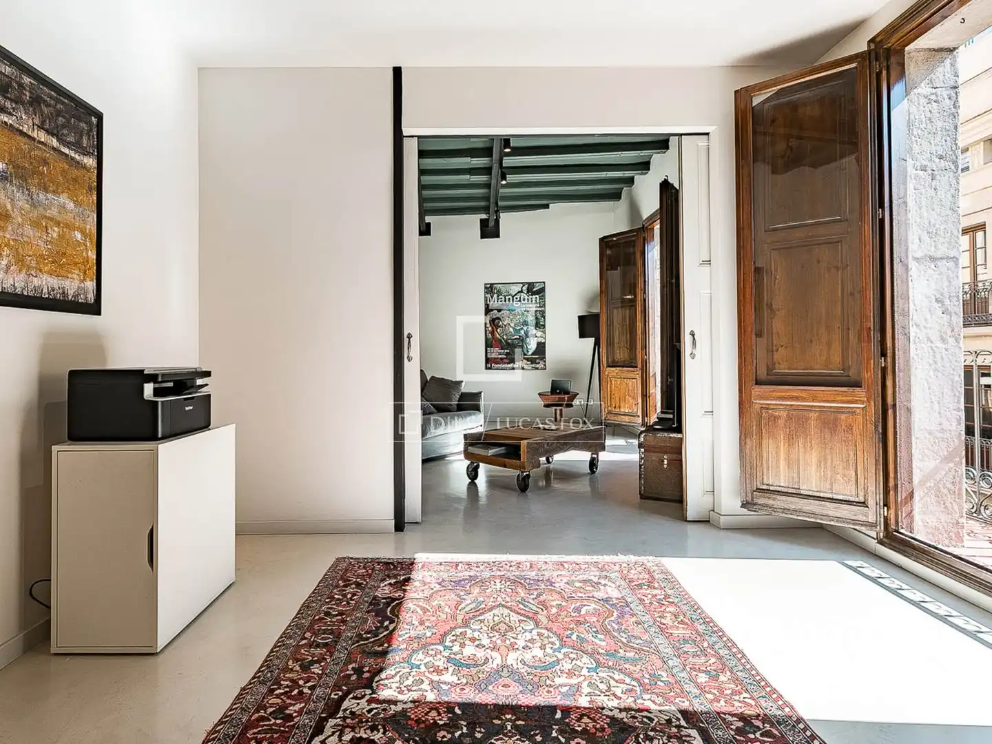 Wohnung zum Verkauf in Barcelona mit Klimaanlage, Heizung und Möbliert