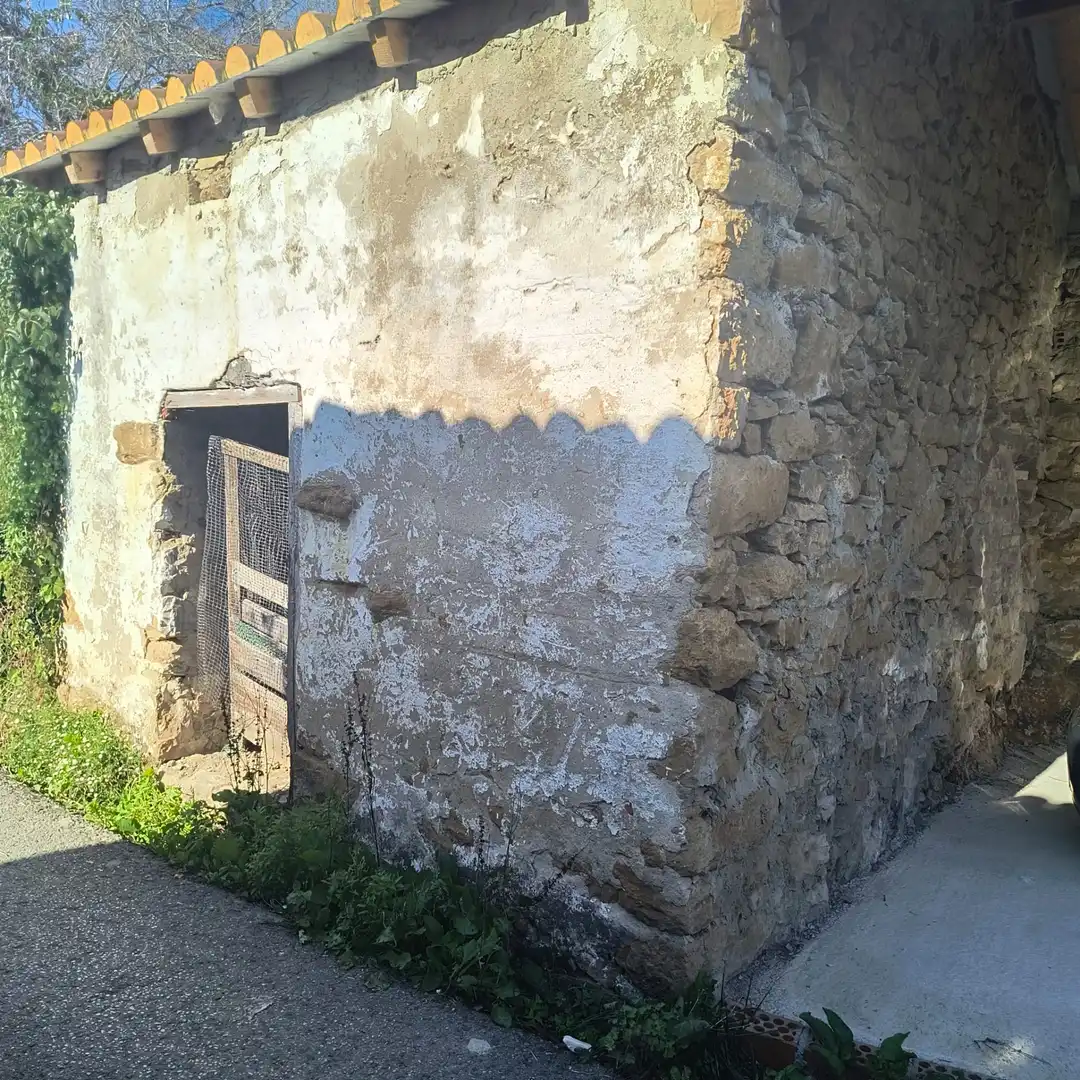 Vista exterior de Casa o xalet en venda en Oviedo  amb Aire condicionat, Calefacció i Jardí privat