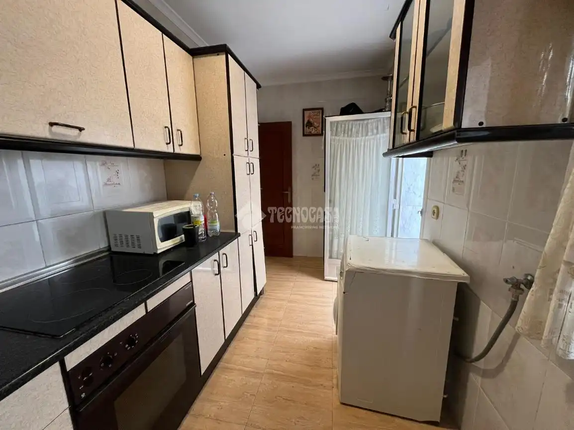 Cocina de Piso en venta en Linares con Aire acondicionado y Calefacción