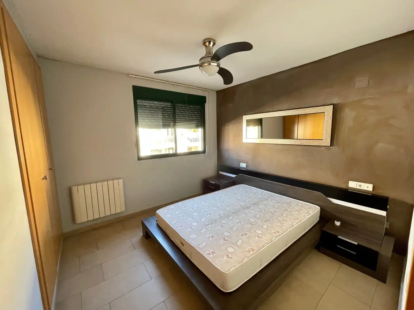 Habitación de Piso de alquiler en Catarroja con Amueblado