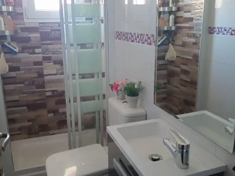 Bathroom of Flat for sale in Leganés  with Air Conditioner, Furnished and Washing machine