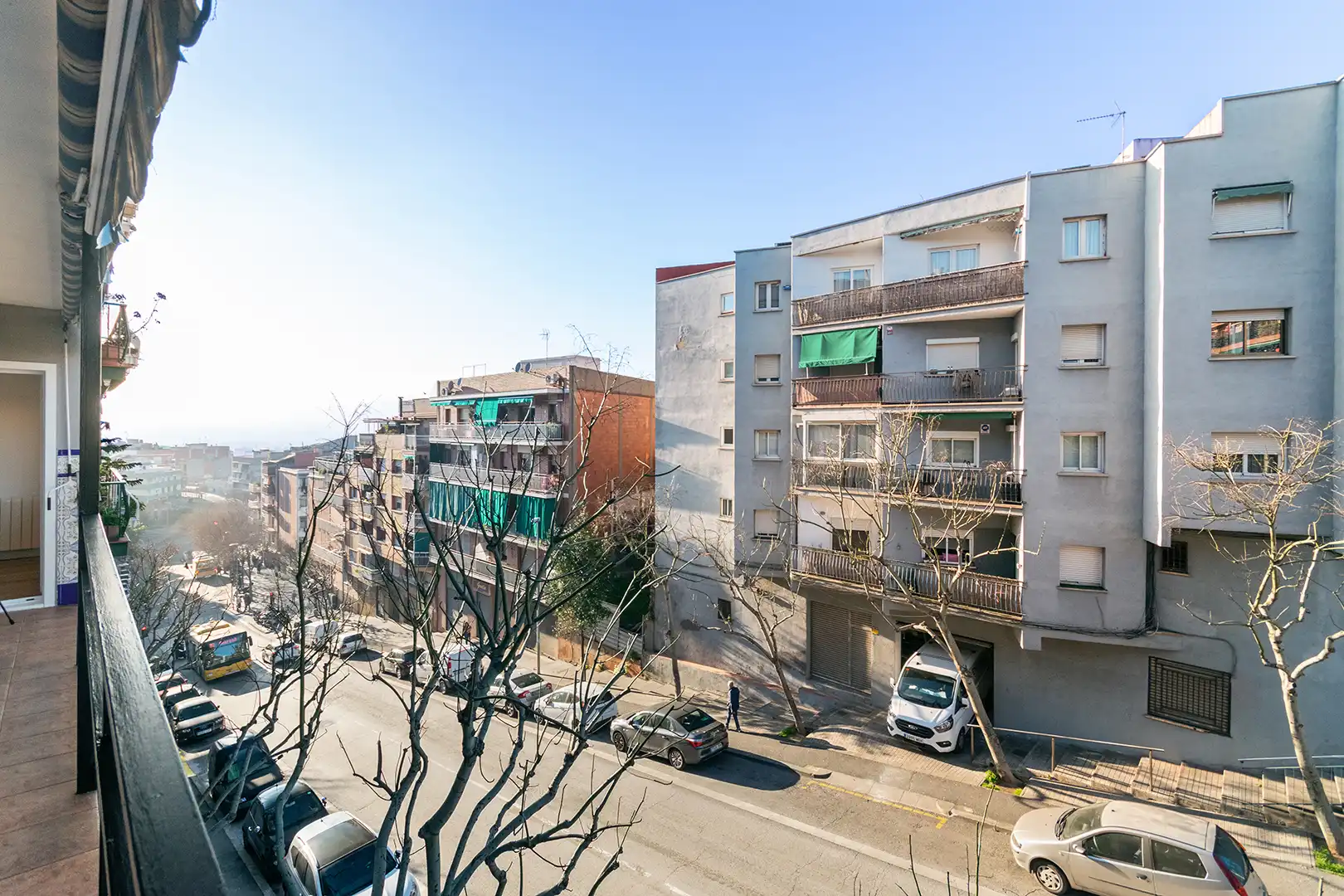 Vista exterior de Piso en venta en Badalona con Aire acondicionado, Calefacción y Parquet