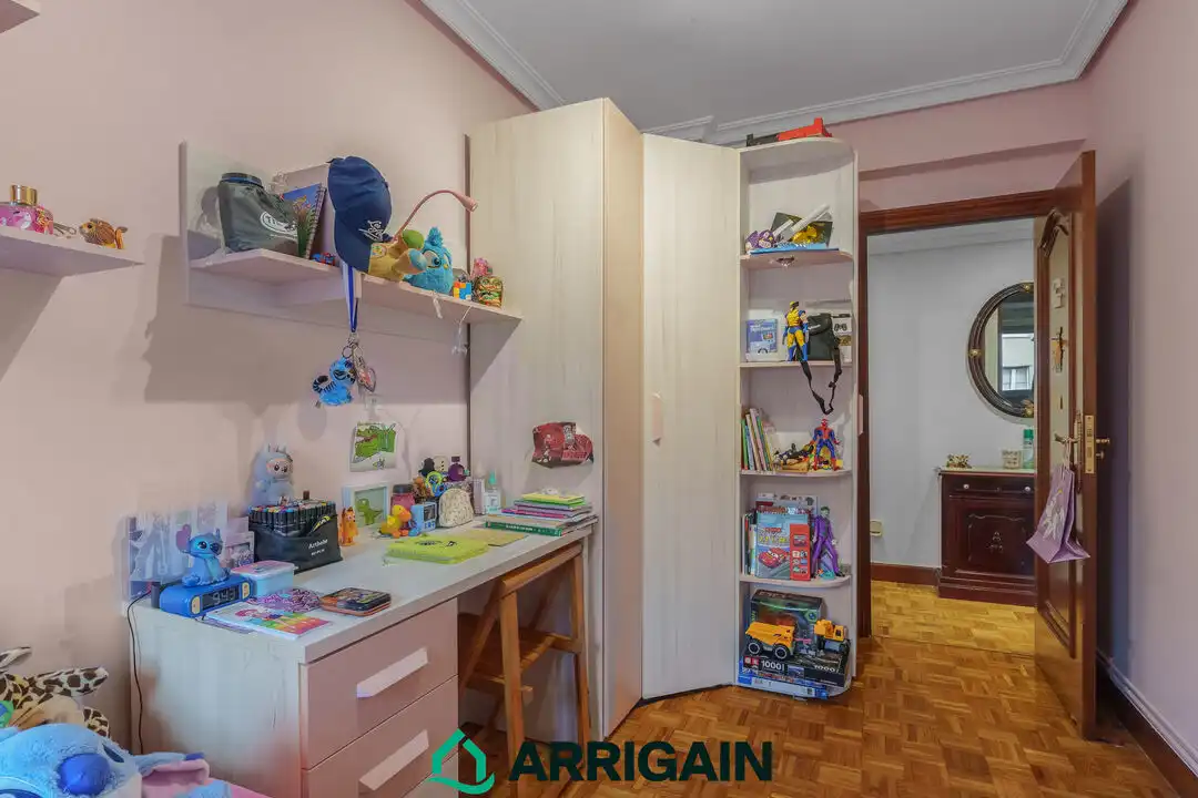 Habitación de Piso en venta en Donostia - San Sebastián  con Calefacción y Terraza