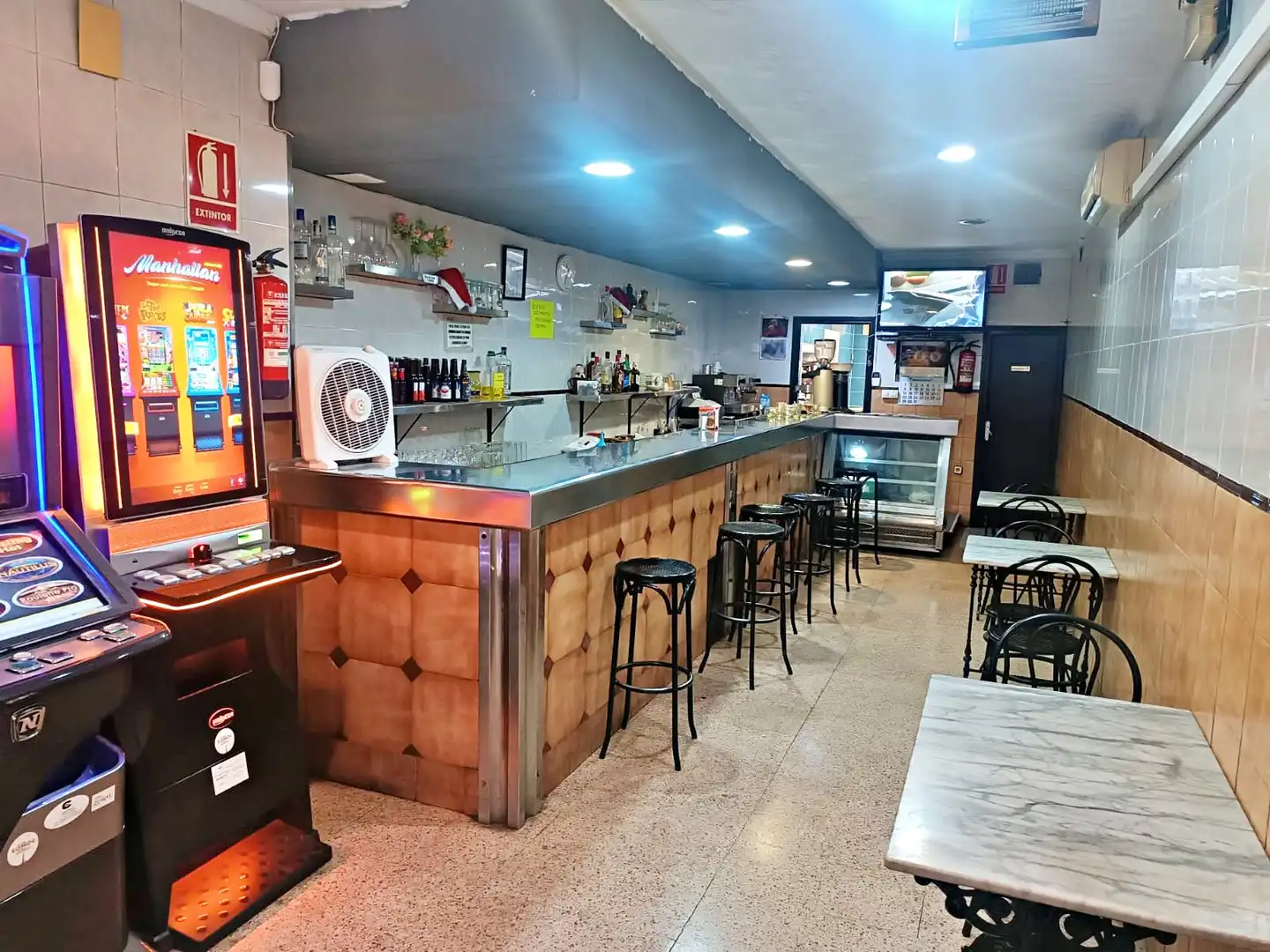 Local comercial en venda a Rocafonda, imagen 2