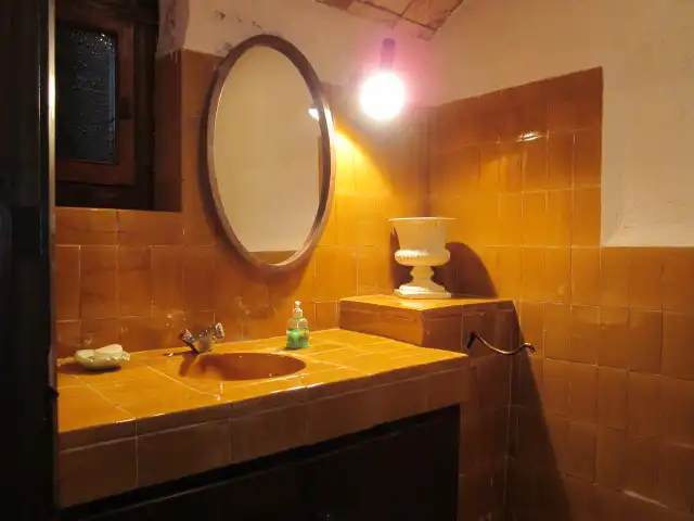 Baño de Finca rústica en venta en Castellar del Vallès con Jardín privado, Terraza y Piscina