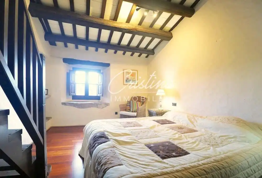 Schlafzimmer von Country house zum Verkauf in Santa Cristina d'Aro mit Heizung, Privatgarten und Schwimmbad