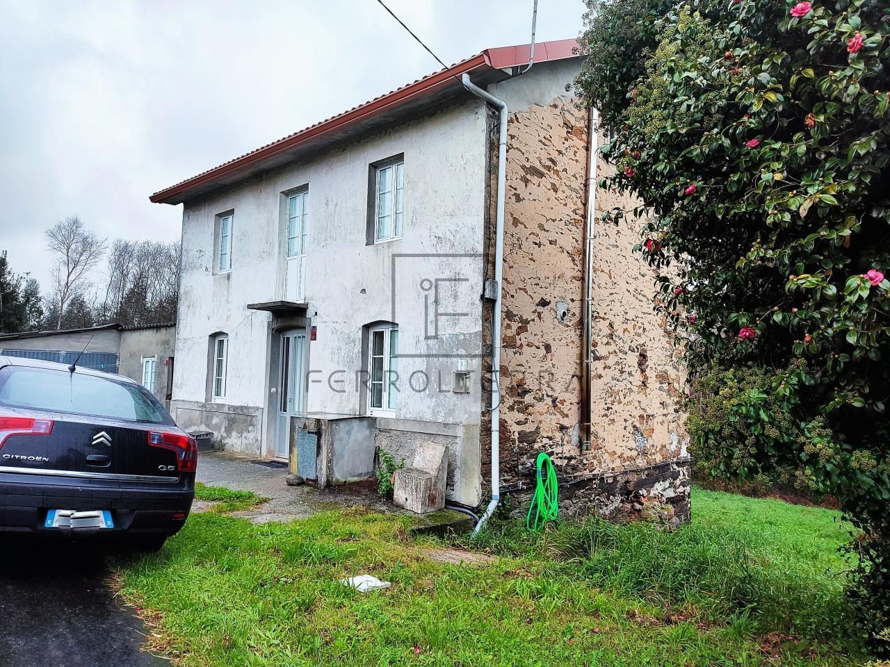 Vista exterior de Casa o xalet en venda en San Sadurniño amb Jardí privat, Traster i Moblat