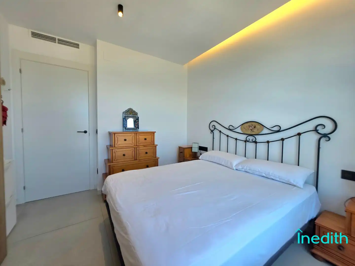 Schlafzimmer von Wohnung zum Verkauf in Calafell mit Klimaanlage, Heizung und Terrasse