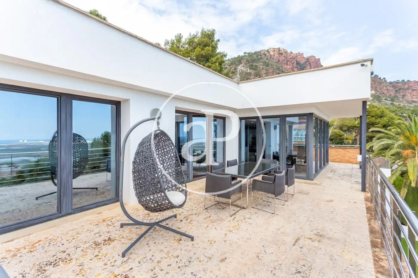Terrassa de Casa o xalet en venda en Sagunto / Sagunt amb Aire condicionat, Calefacció i Jardí privat