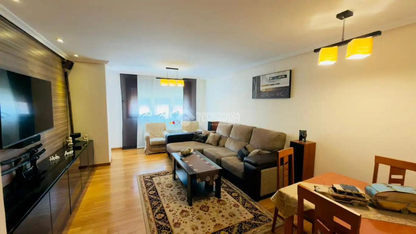 Wohnzimmer von Wohnung zum Verkauf in Seseña mit Heizung, Terrasse und Balkon