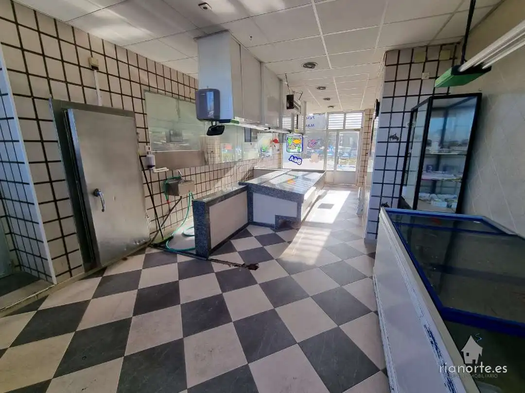 Business premises to rent in Llaranes, imagen 5
