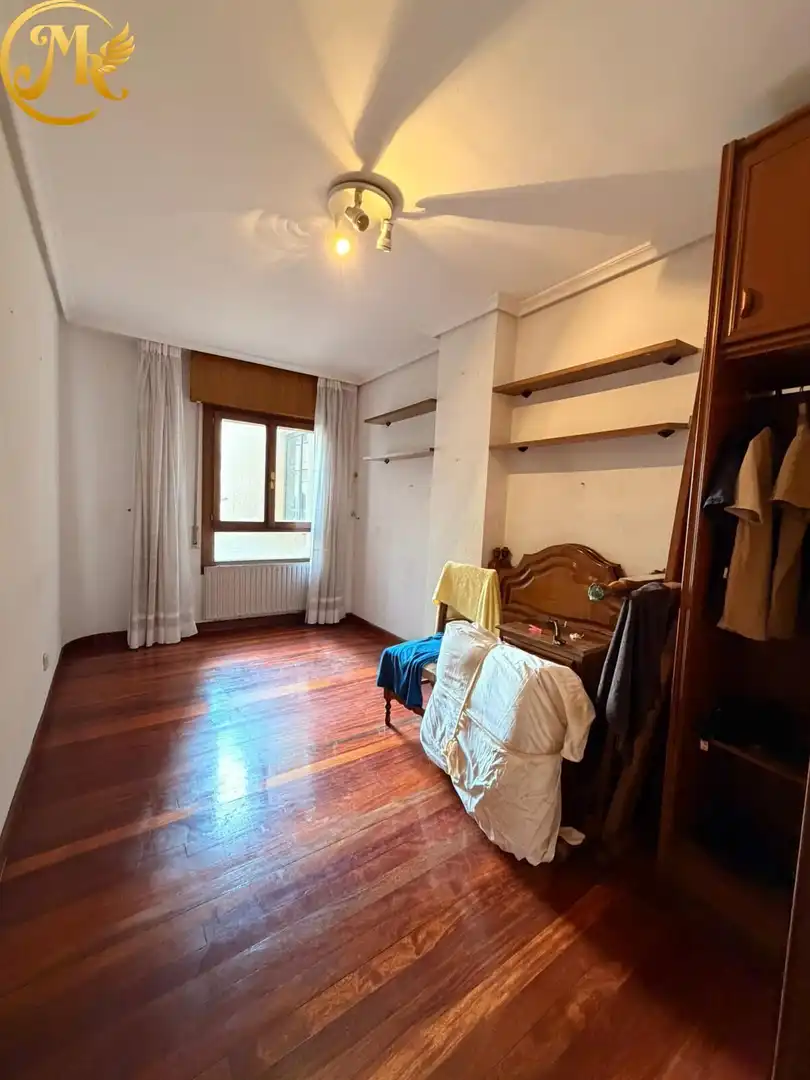 Habitación de Piso en venta en Santander con Calefacción, Terraza y Trastero