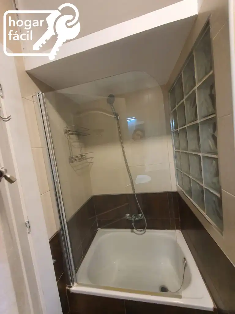 Baño de Piso de alquiler en Venta de Baños con Calefacción, Horno y Lavadora