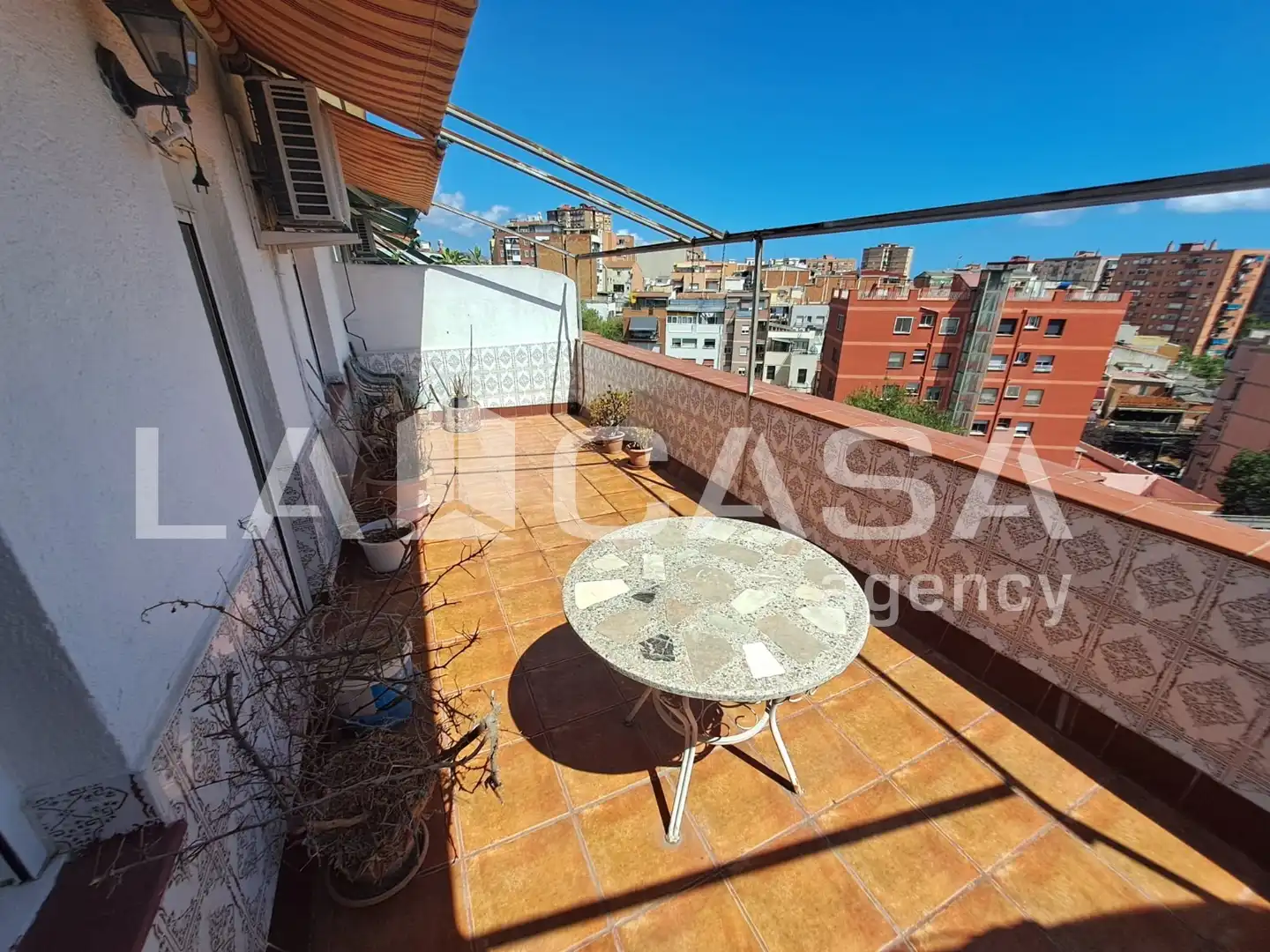 Terraza de Ático en venta en Santa Coloma de Gramenet con Terraza