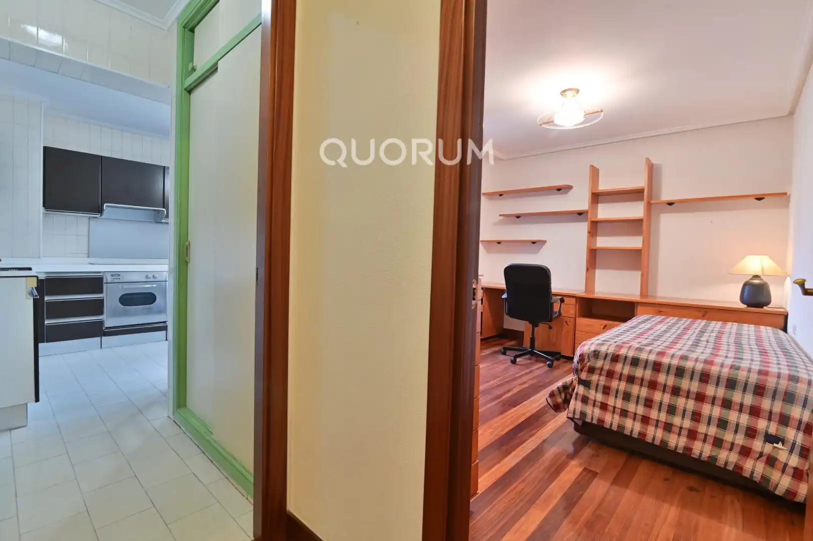 Habitación de Piso en venta en Bilbao  con Calefacción y Terraza