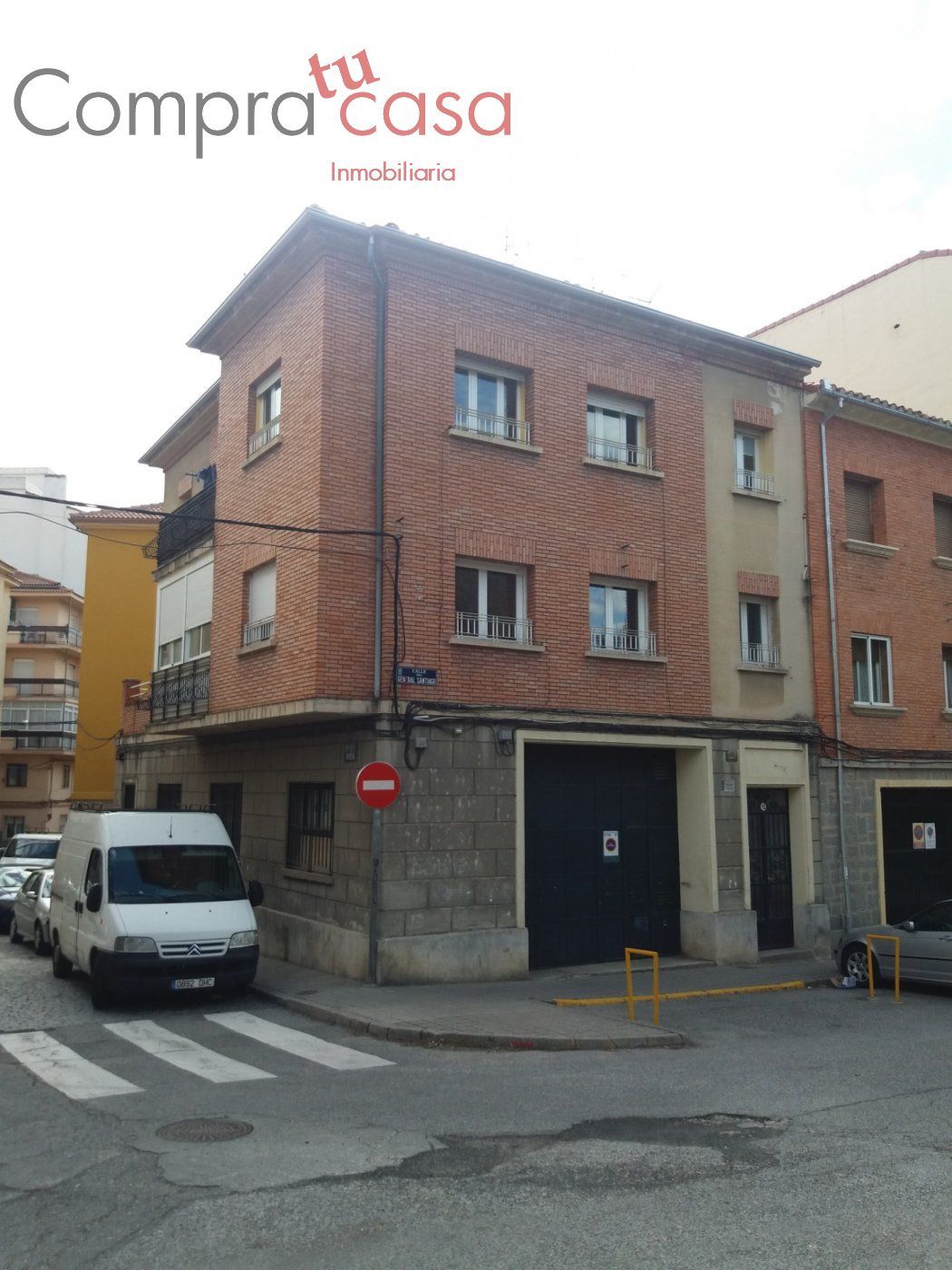 Building for sale in Calle general santiago, José Zorrilla - Padre Claret