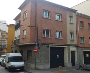 Building for sale in General Santiago, José Zorrilla - Padre Claret