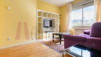 Living room of Apartment to rent in  Madrid Capital  with Air Conditioner, Heating and Parquet flooring