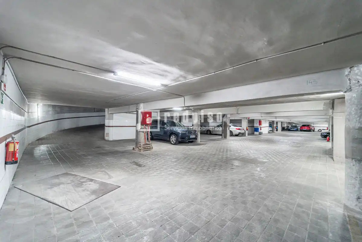 Einzelparkplatz mit Aufzug zum Verkauf in de Julián Romea, imagen 7