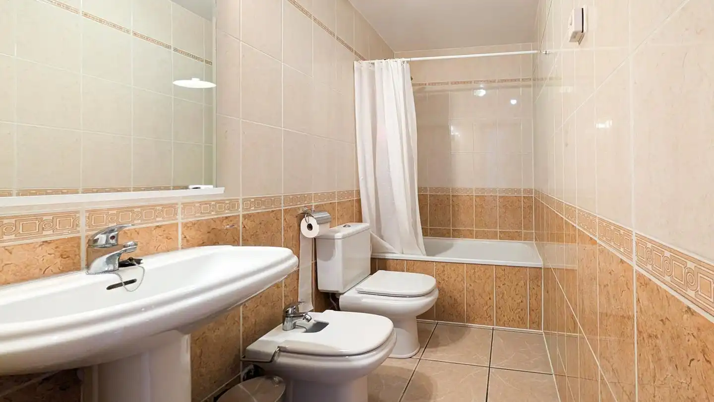 Adosado con piscina en venta en De Escandinavia, imagen 47