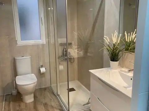 Bathroom of Flat for rent in Beiro