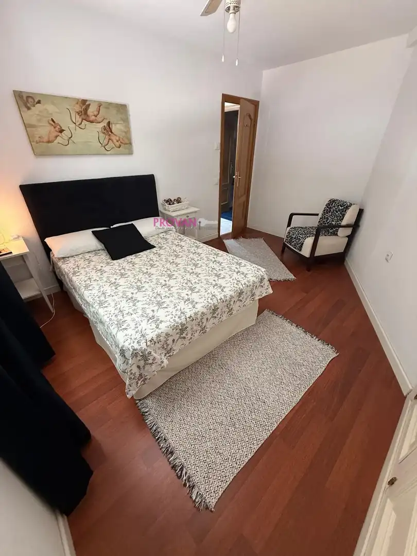 Schlafzimmer von Wohnung zum Verkauf in Madrid mit Klimaanlage, Terrasse und Möbliert