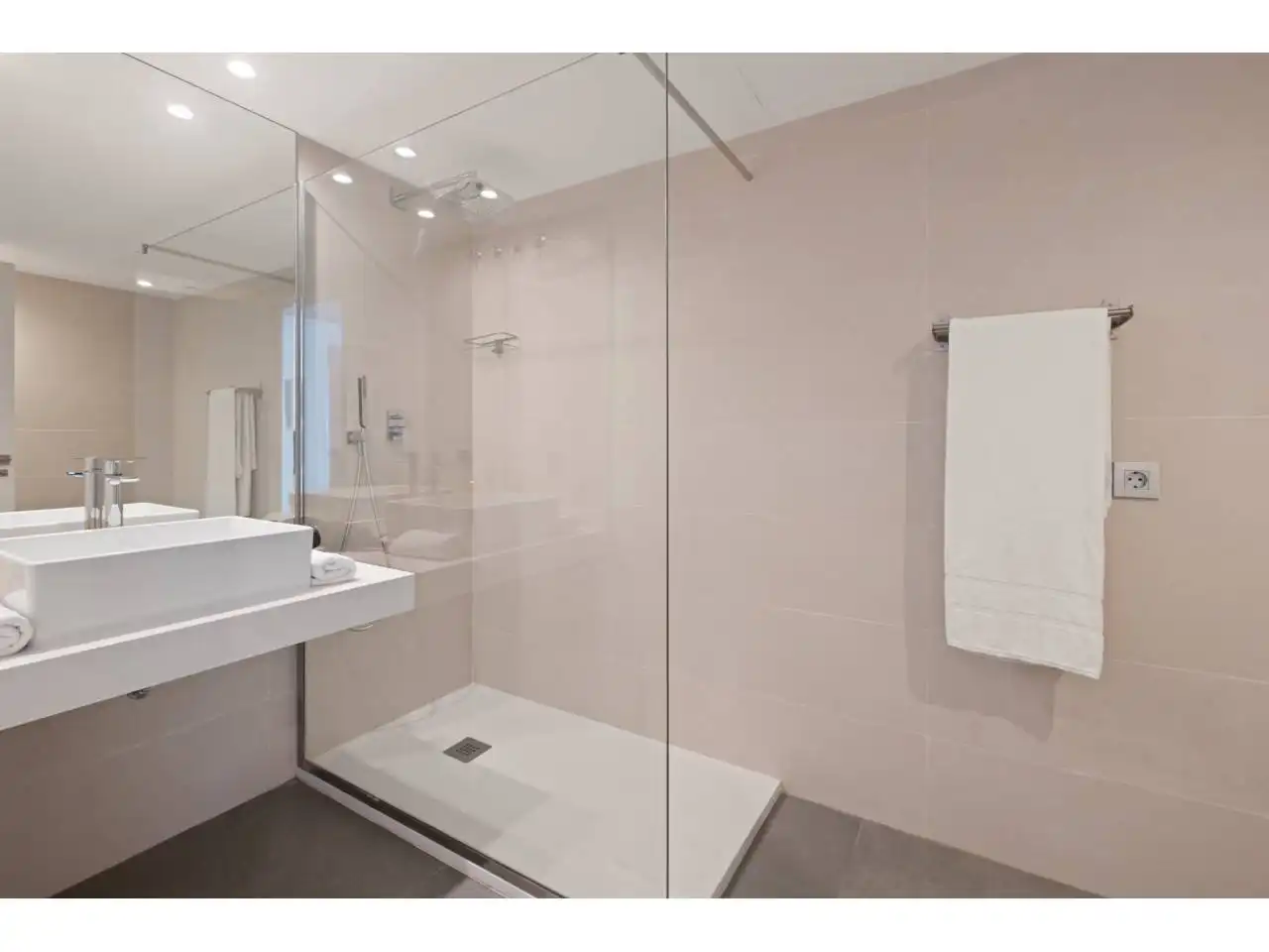House with pool for sale in Calle Madrid 1, imagen 21
