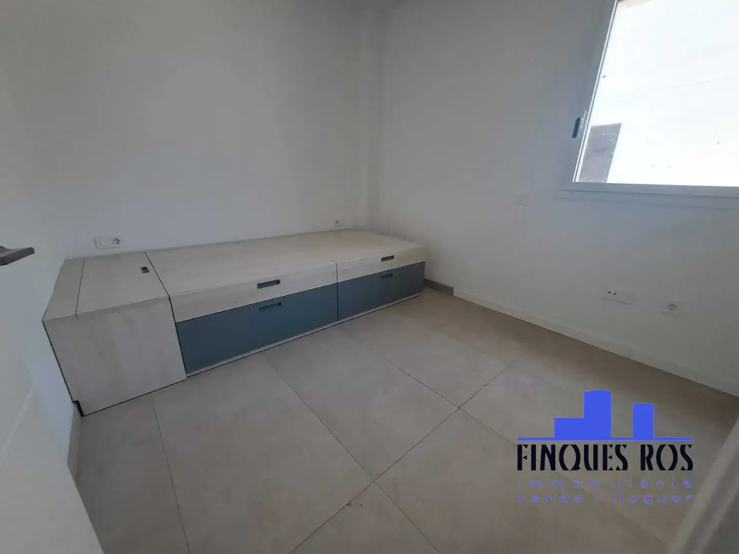 Schlafzimmer von Wohnungen zum Verkauf in Vinaròs mit Klimaanlage, Terrasse und Ofen