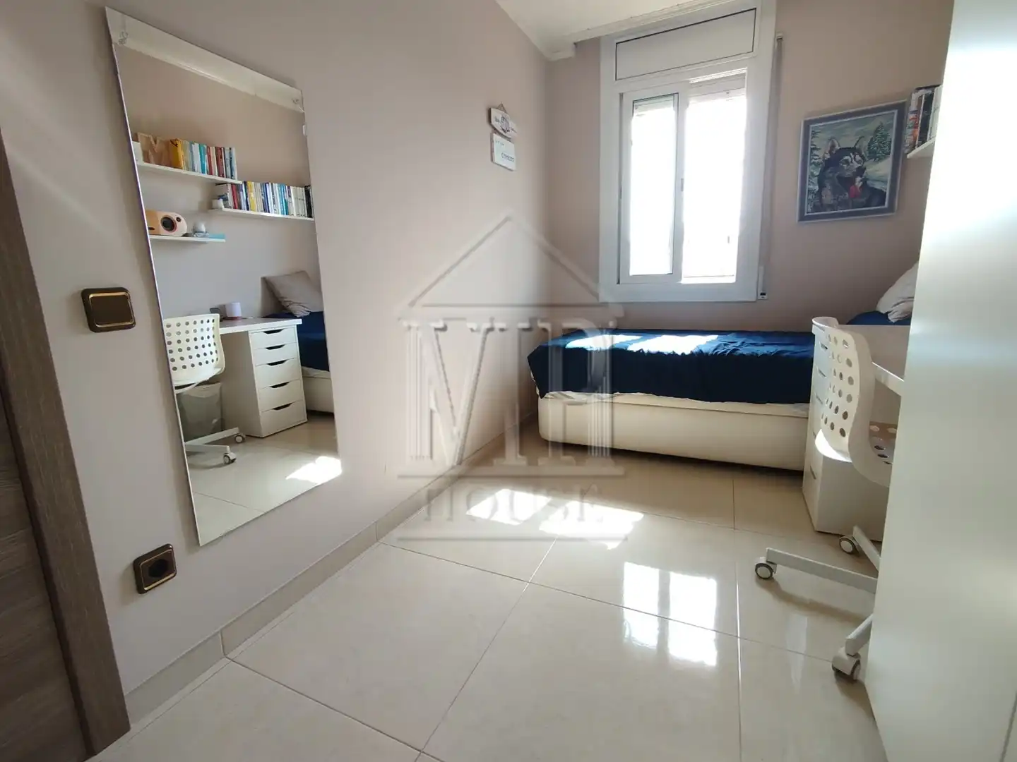 Dormitori de Casa adosada en venda en Badalona amb Aire condicionat, Calefacció i Jardí privat