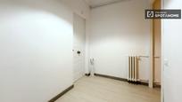 Flat to rent in  Barcelona Capital  with Air Conditioner, Heating and Furnished
