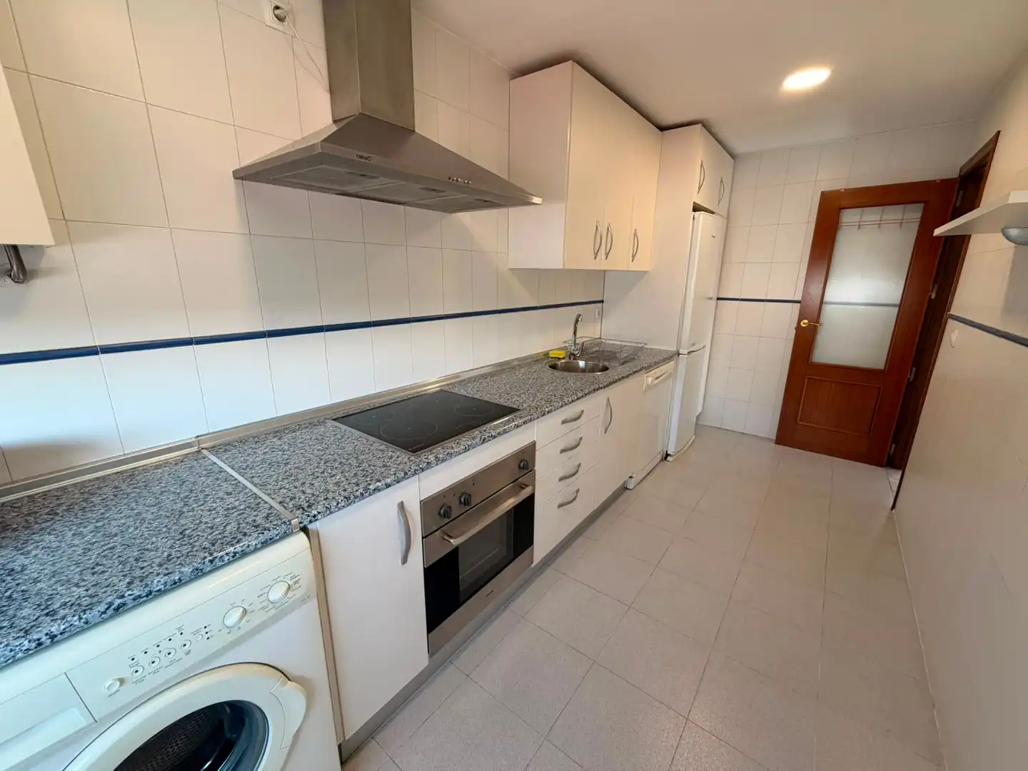 Cocina de Piso en venta en Sevilla con Aire acondicionado, Terraza y Piscina