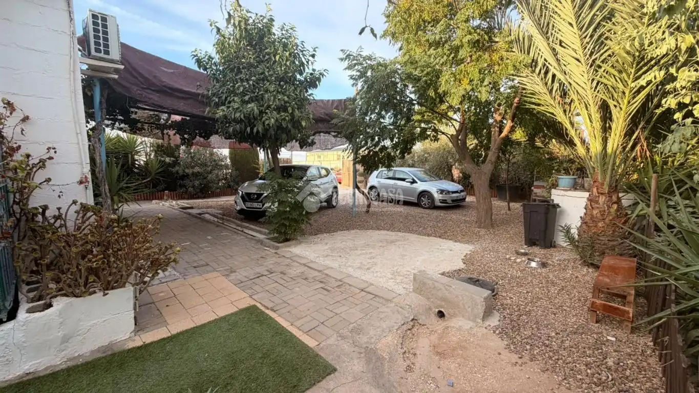 Jardí de Finca rústica en venda en La Lantejuela , Sevilla
