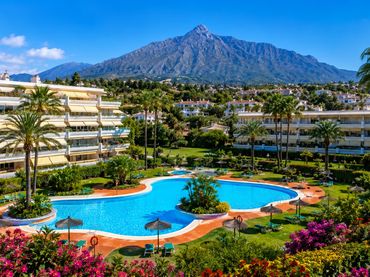 Pis amb piscina en venda a San Pedro de Alcántara