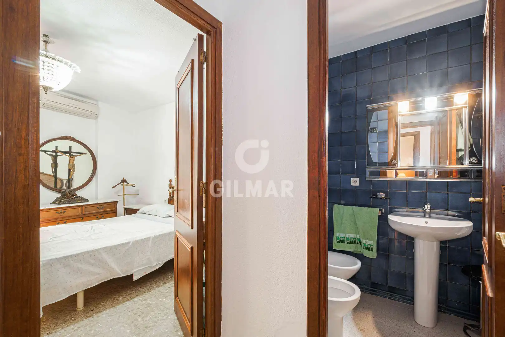 Bedroom of Flat for sale in Sevilla  with Heating