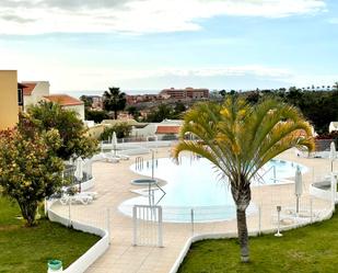 Piscina de Casa adosada en venda en Adeje amb Aire condicionat i Terrassa