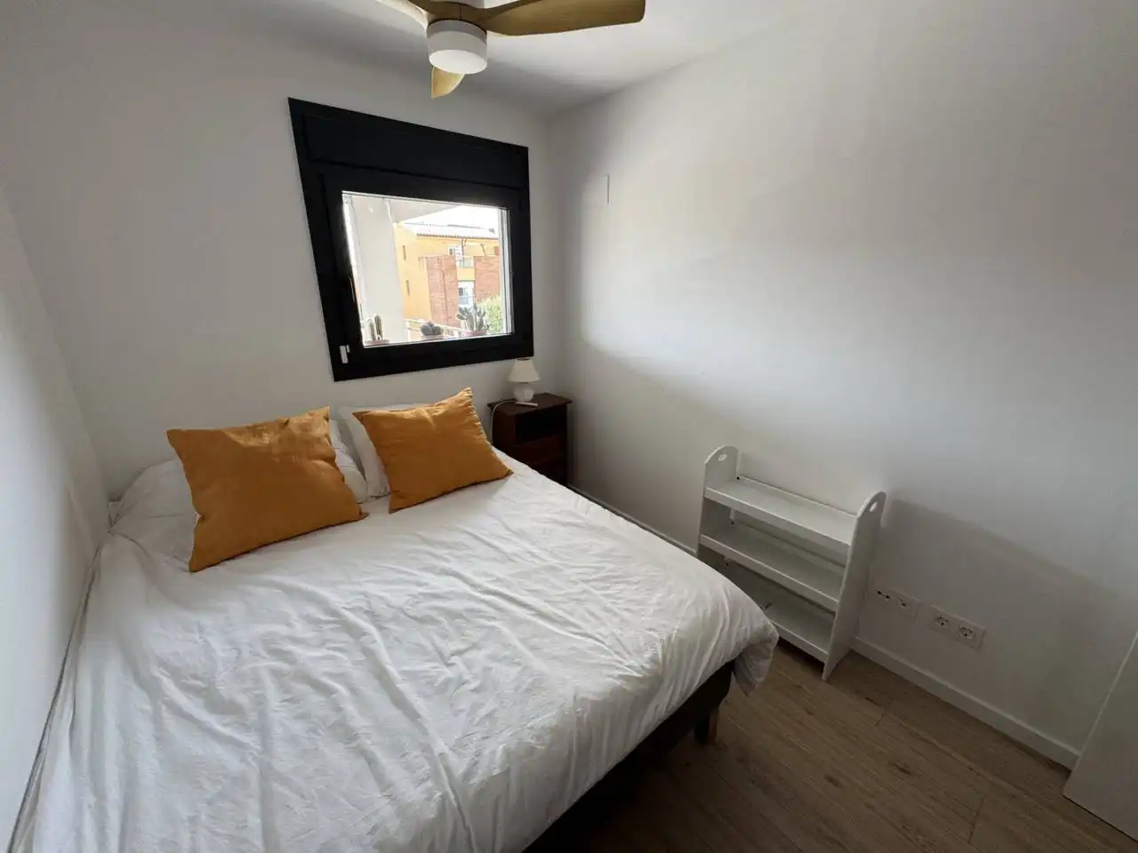 Bedroom of Flat for rent in Cubelles  with Air Conditioner, Heating and Parquet flooring