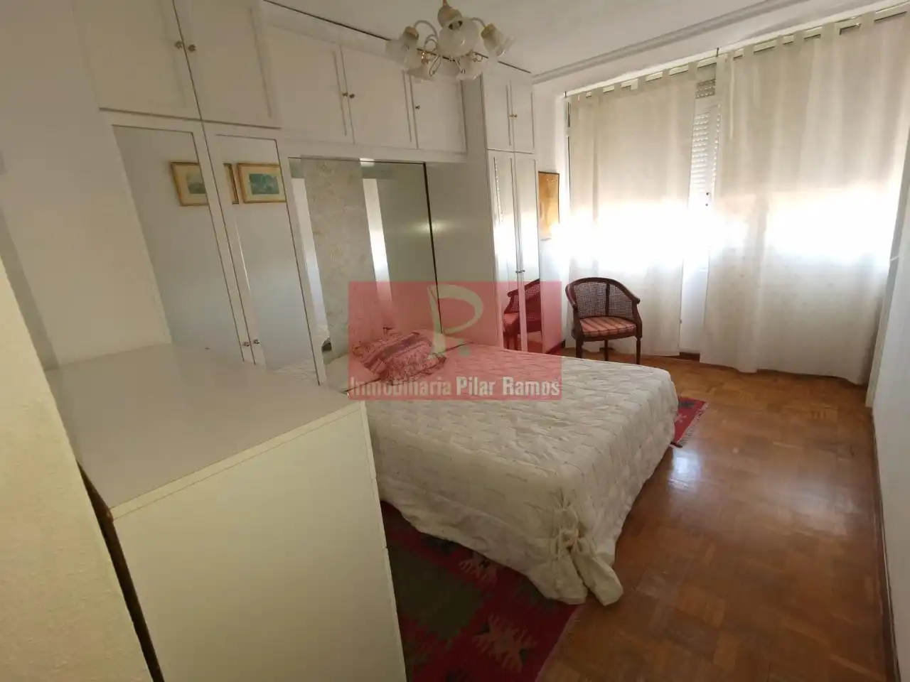 Apartamento con ascensor en alquiler en Crucero
