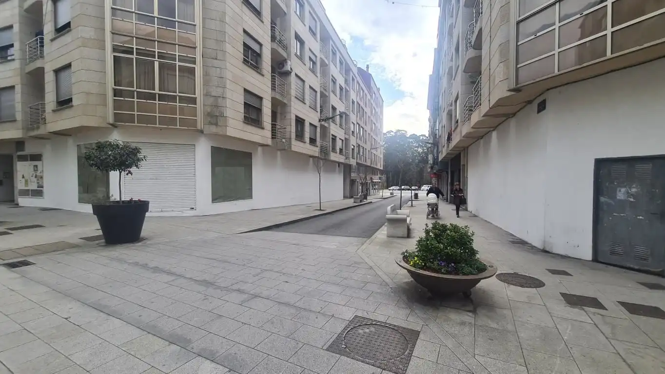 Local comercial en alquiler en Boiro, imagen 5