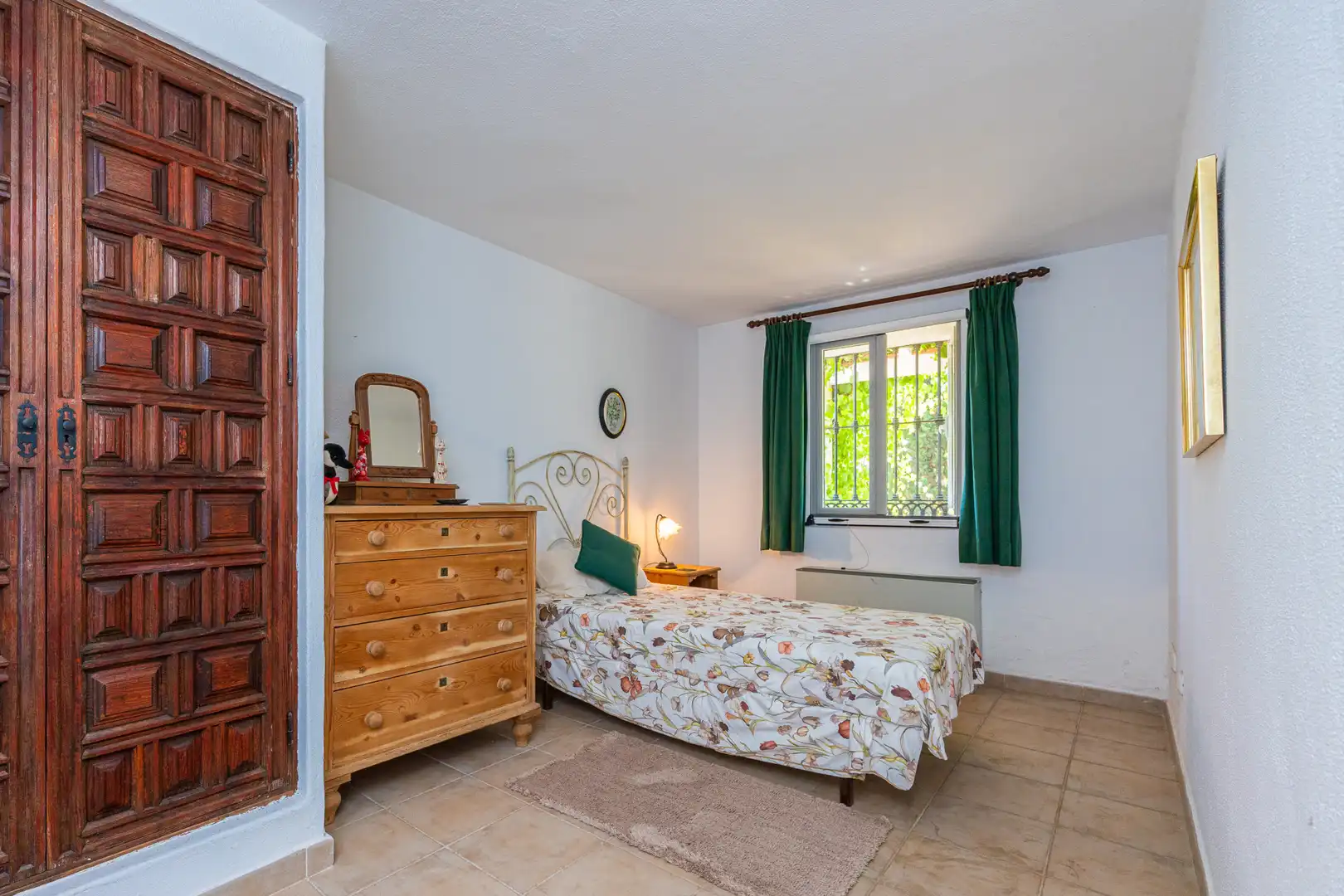 Dormitori de Casa o xalet en venda en Mijas amb Aire condicionat, Jardí privat i Terrassa