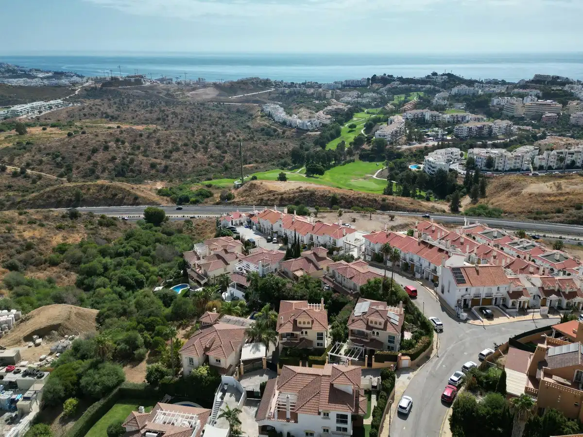 Exterior view of Houses for sale in Mijas  with Air Conditioner, Heating and Private garden