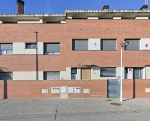 Vista exterior de Casa adosada en venda en Sant Andreu de la Barca