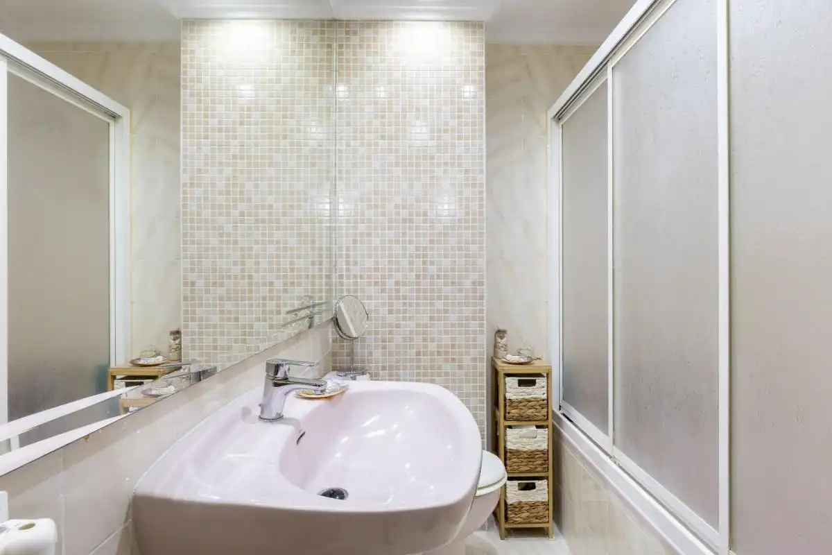 Baño de Piso en venta en Mislata con Aire acondicionado, Calefacción y Terraza
