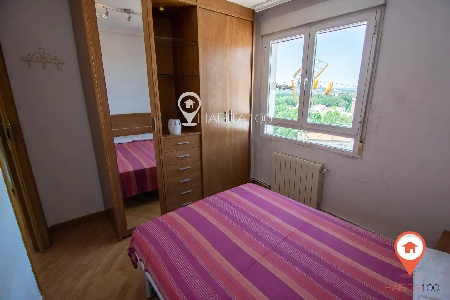 Bedroom of Flat for sale in Cuenca  with Heating