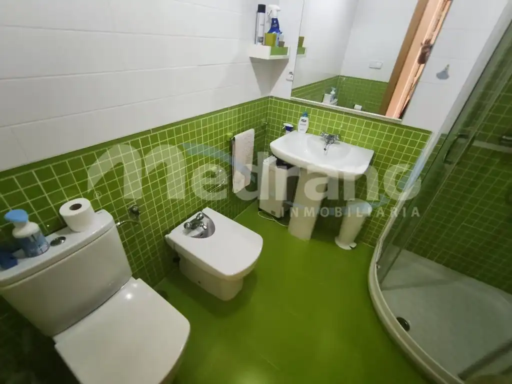Bathroom of Houses for rent in Benidorm  with Air Conditioner, Swimming Pool and Furnished