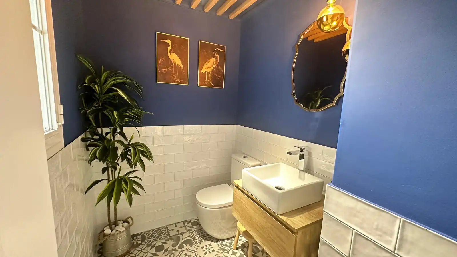 Bathroom of Detached homes for sale in Alcorcón  with Air Conditioner, Heating and Private garden