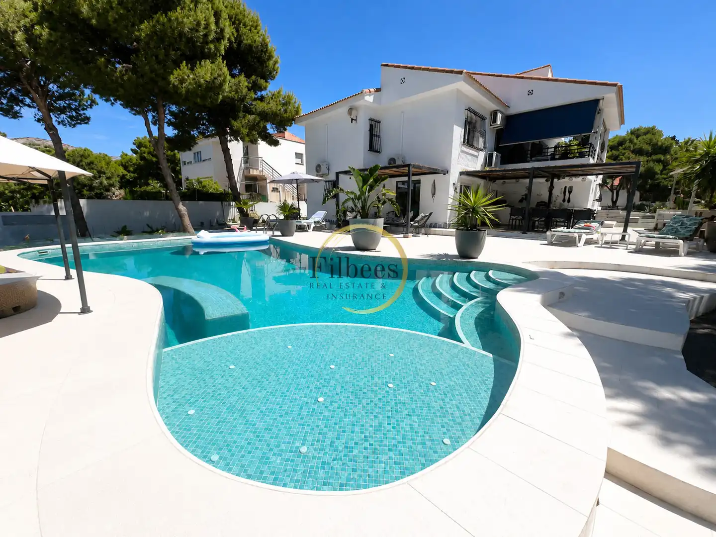 House with pool for sale in Pedanías Oeste