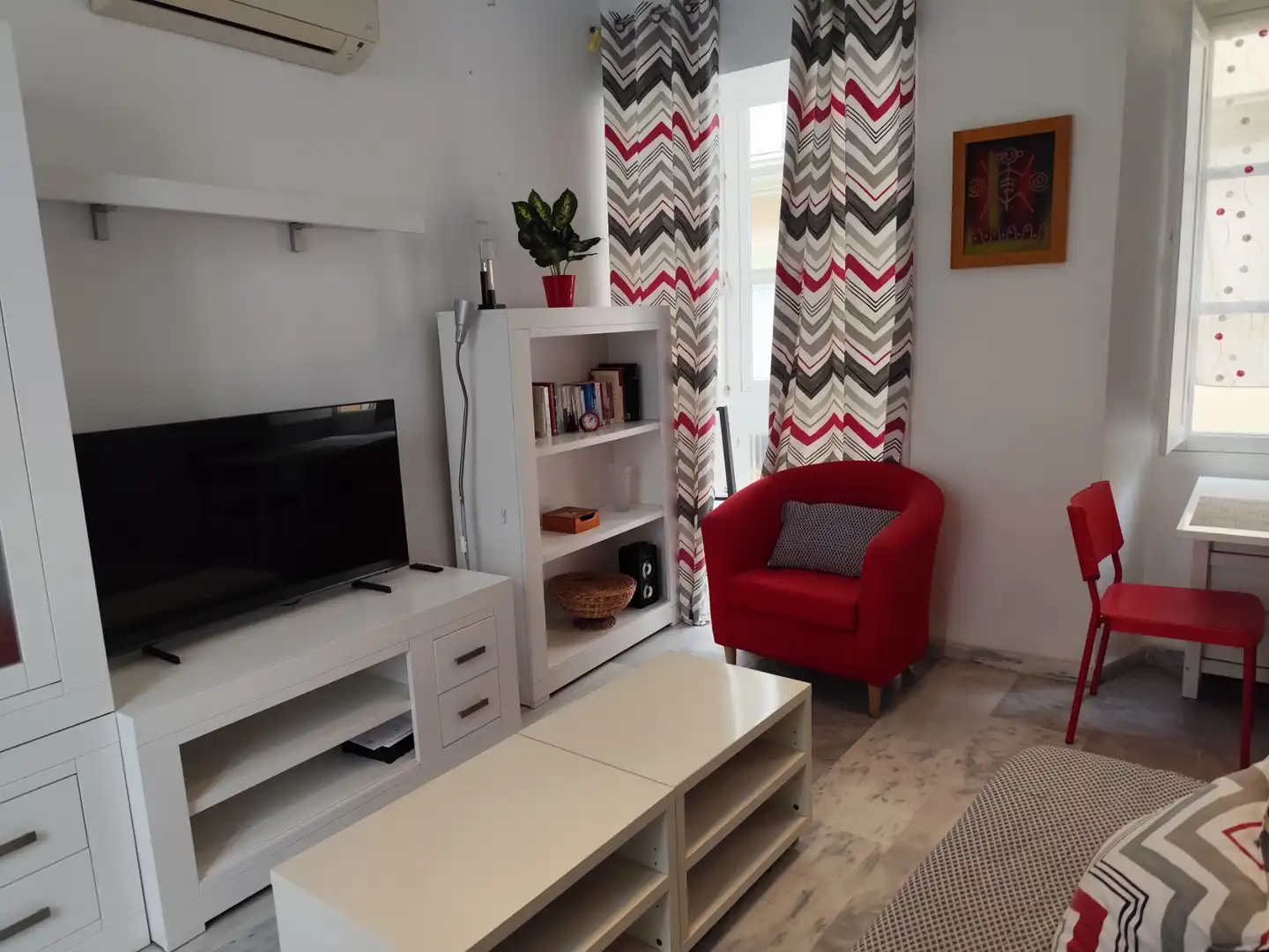 Wohnung zur Miete in Calle Pasquín, La Caleta - La Viña