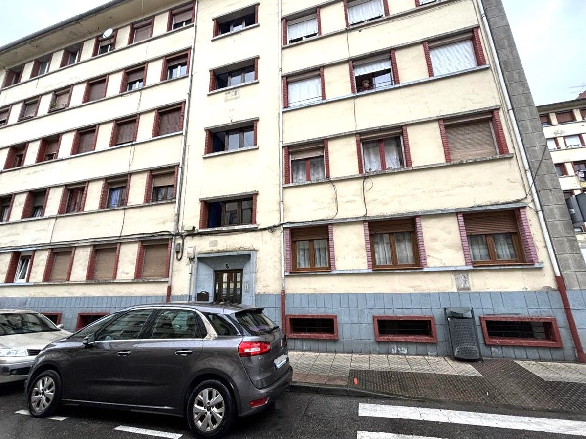 Exterior view of Apartment for sale in Langreo